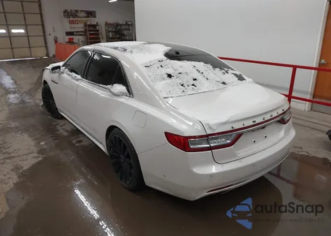 2017 Lincoln Continental Black Label z USA, uszkodzony, nr VIN 1LN6L9BCXH5611449